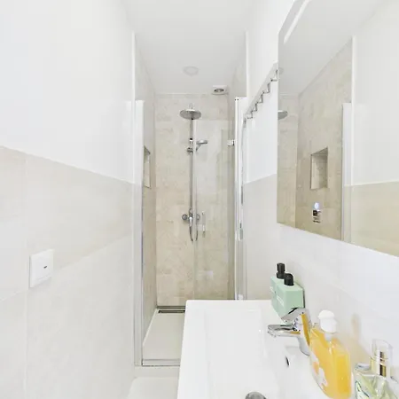 Apartment Charming 2br Steps From Castelo De S. Jorge | By Airnest Lisbon