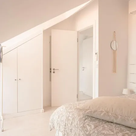 Charming 2br Steps From Castelo De S. Jorge | By Airnest Lisboa