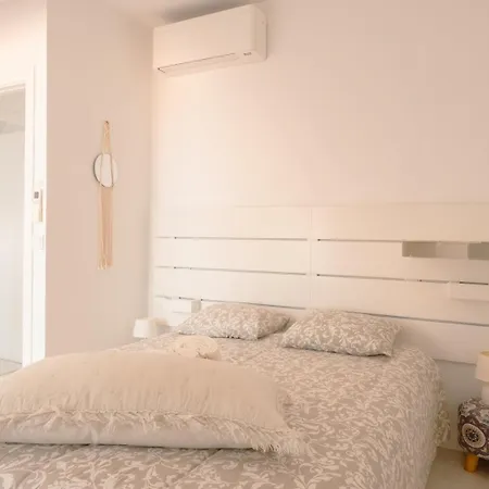 Apartman Charming 2br Steps From Castelo De S. Jorge | By Airnest Lisboa